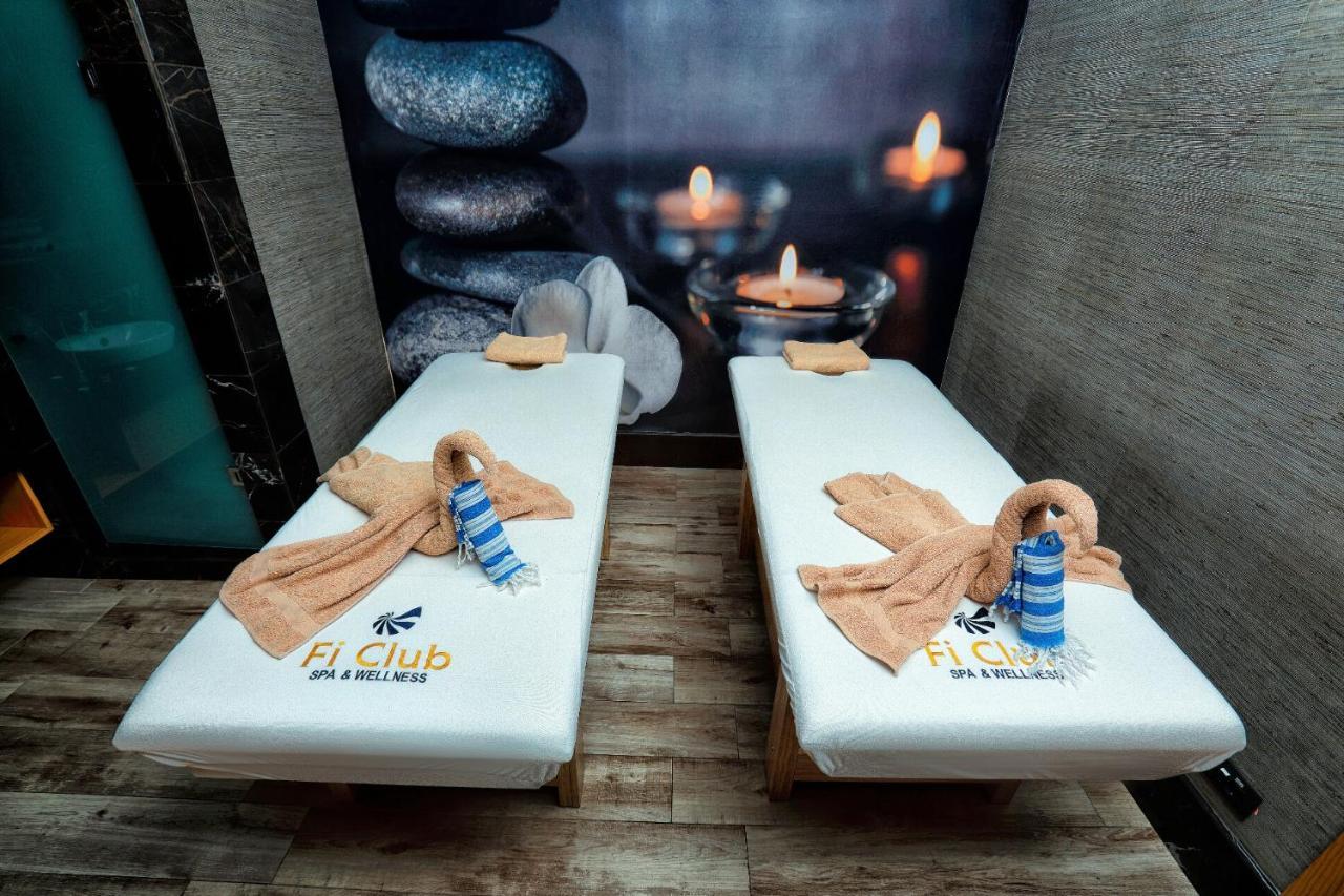 The Green Park Газиантеп Экстерьер фото Massage beds at a spa